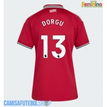 Camisa de time de futebol Manchester United Patrick Dorgu #13 Replicas 1º Equipamento Feminina 2026-27 Manga Curta